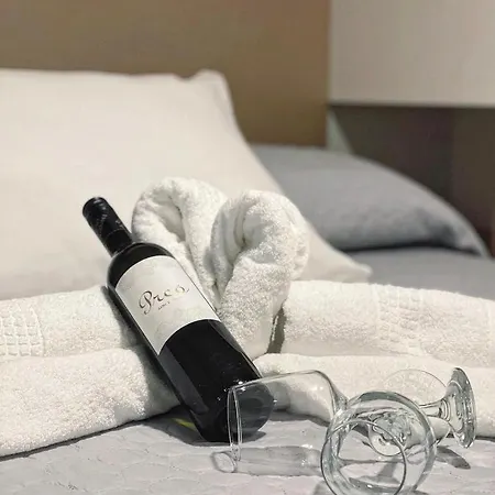 キャンプ場 Oaza Mira Mobile - Camp Basko Polje #bestoffer Baška Voda